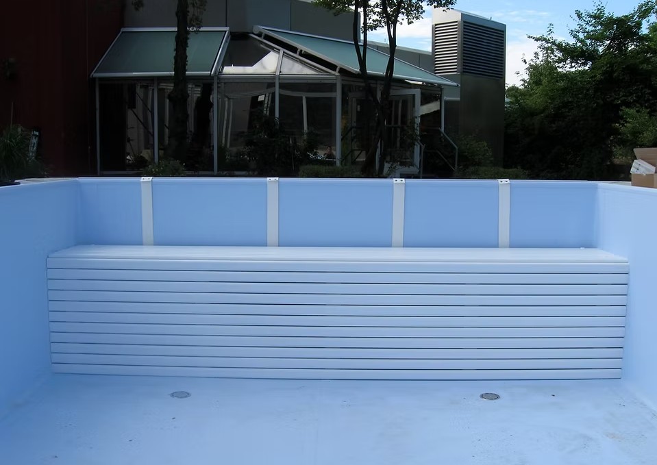 Unterwassersitzbank-jpg Unterwassersitzbank.jpg